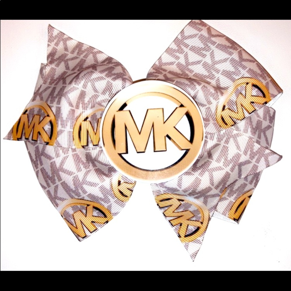 Large MK Bow ✨FREE SHIPPING ON 5+ BOWS✨